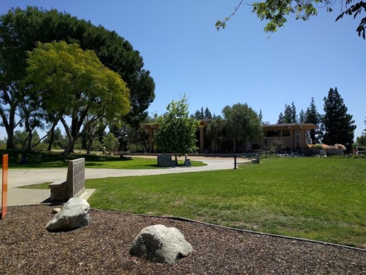 Pitzer College