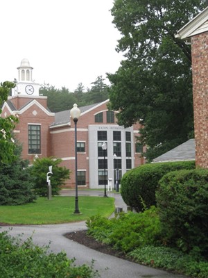 Daniel Webster College